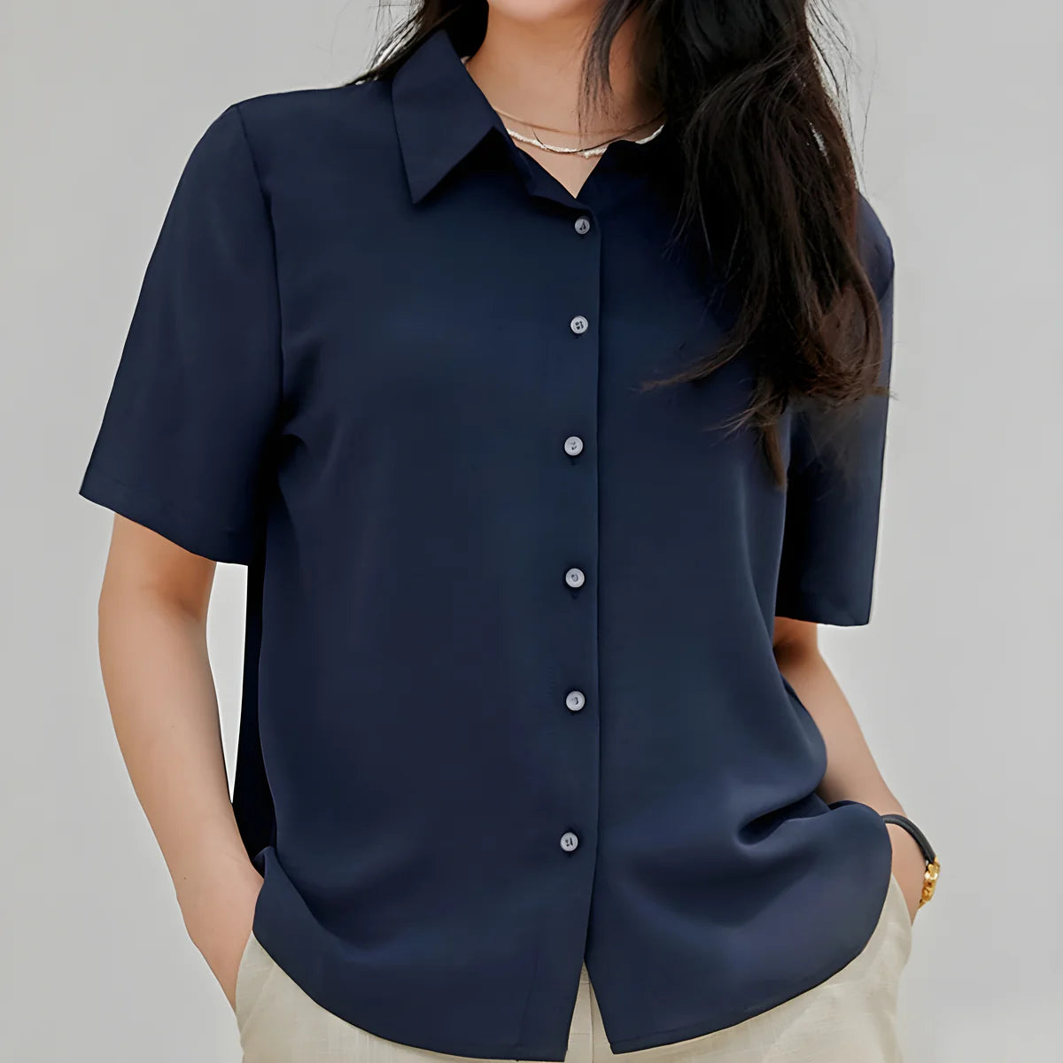 CAMICIA CON BOTTONI