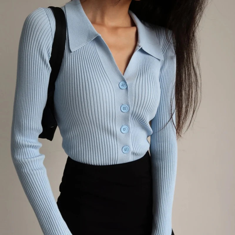 MAGLIONE LAVORATO A MAGLIA CON COLLO ALTO